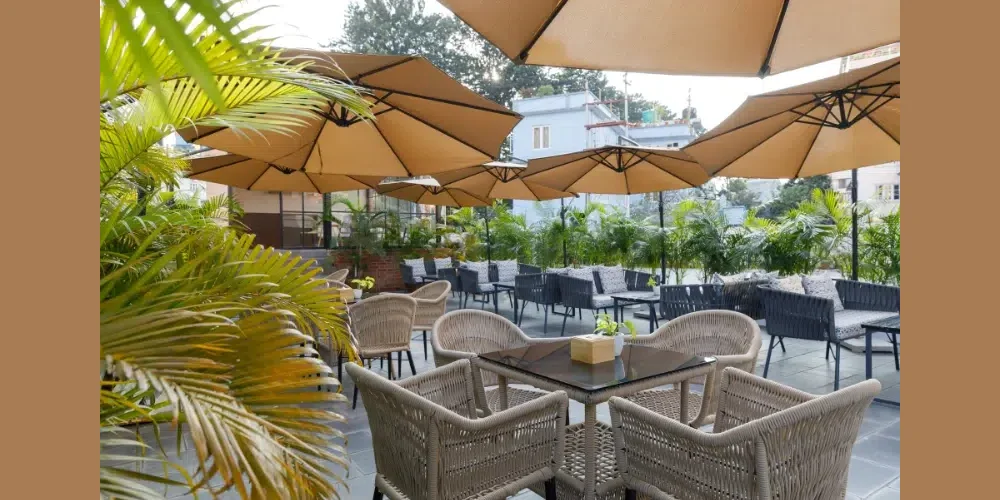 Restaurants and Cafes